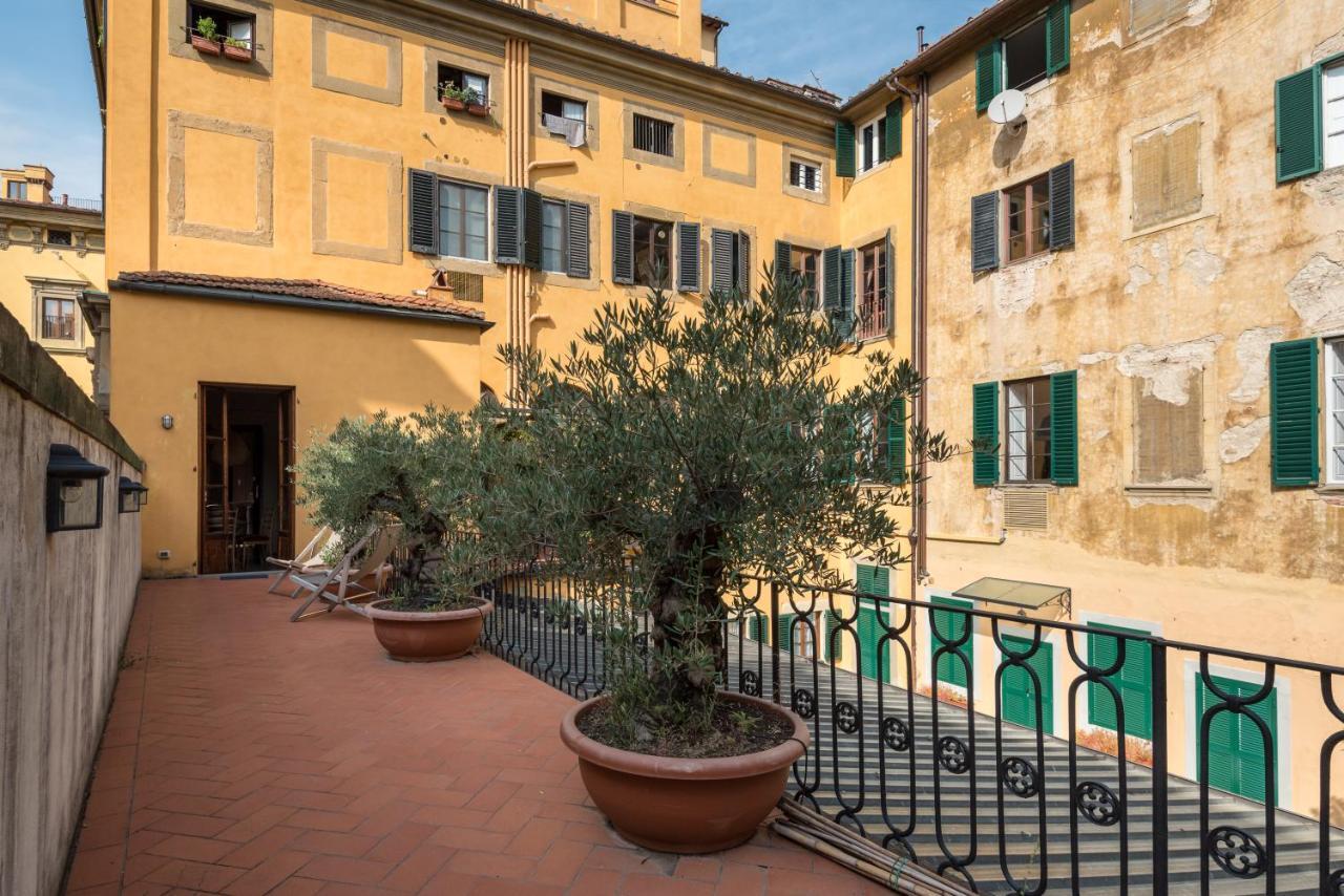 The Terrace In Florence Apt Bagian luar foto